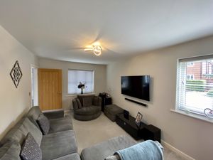 Lounge- click for photo gallery